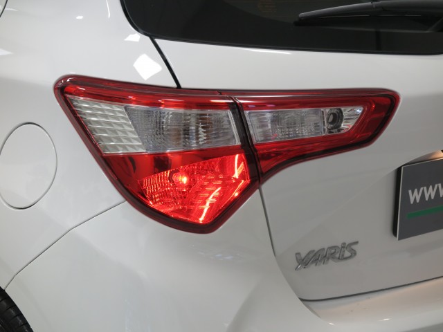 Toyota Yaris 5p 1.0 Active  Auto pari al NUOVO  Km 5.500 !!!