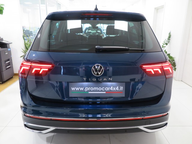 Volkswagen Tiguan 1.5 tsi Elegance 150cv dsg  Auto pari al NUOVO 