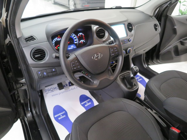 Hyundai i10 1.0i Select connect Pack
