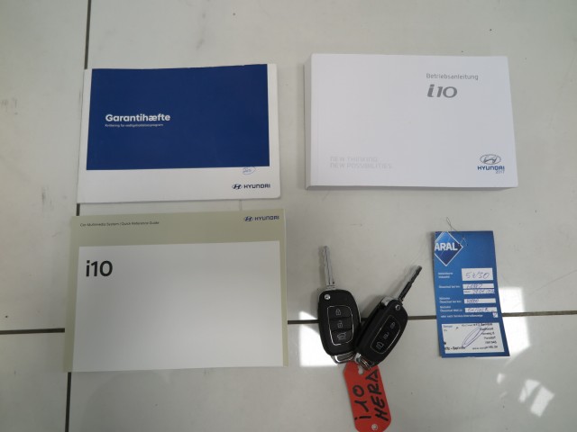Hyundai i10 1.0i Select connect Pack